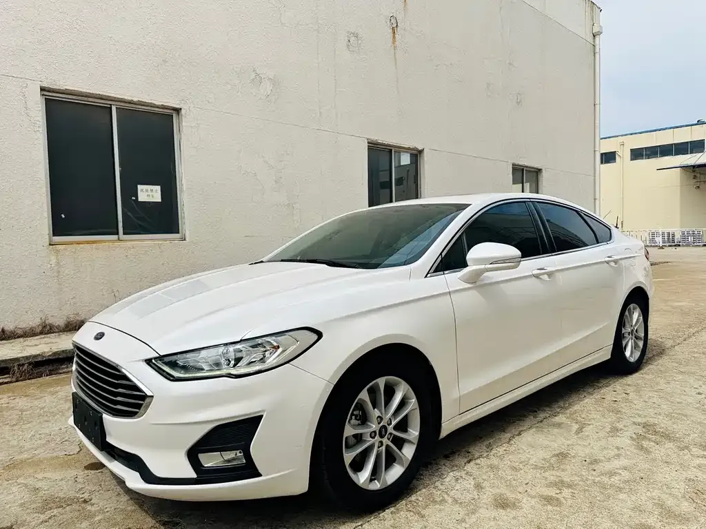 Ford Mondeo 2022 из CN, фото 1