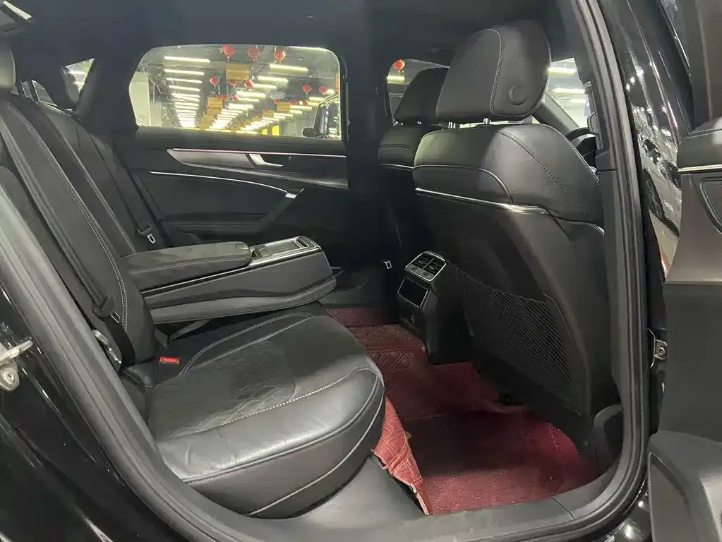 Audi A6L 2021 из CN, фото 5