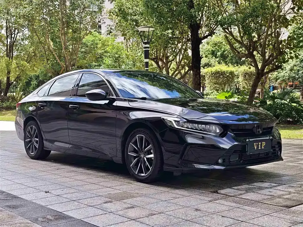 Honda Inspire — фото 3