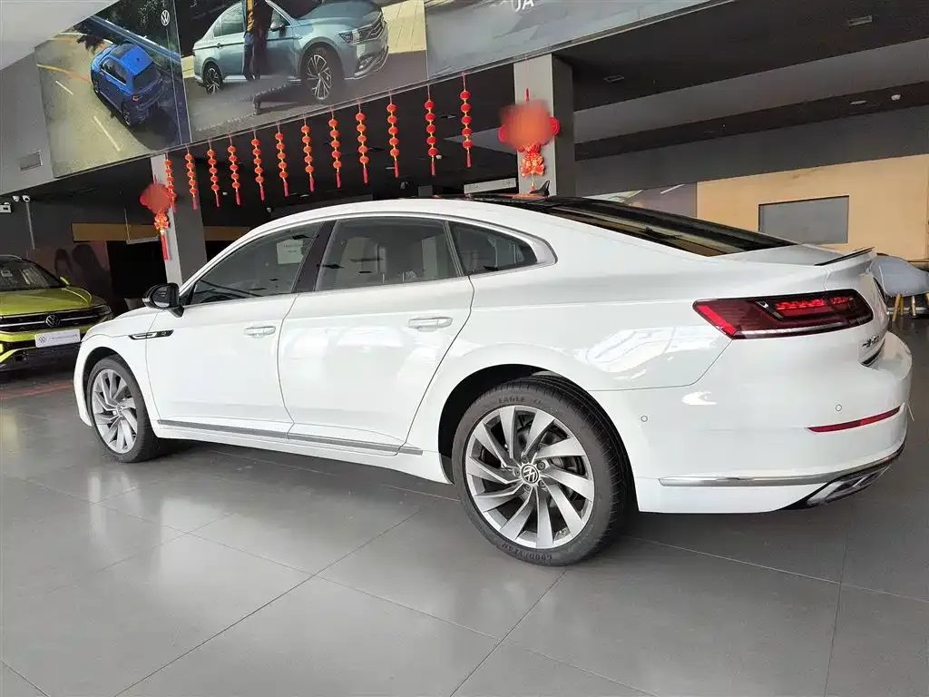 Volkswagen CC — фото 4