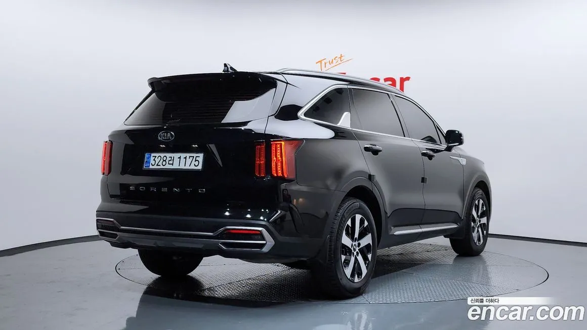 Kia Sorento — фото 2