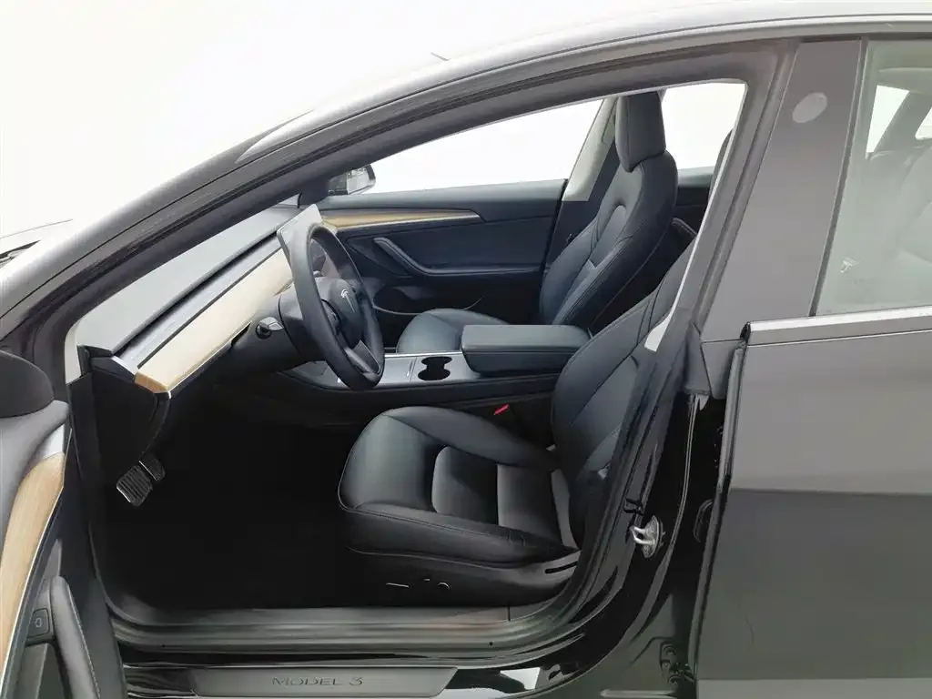Tesla Model 3 2023 из CN, фото 10