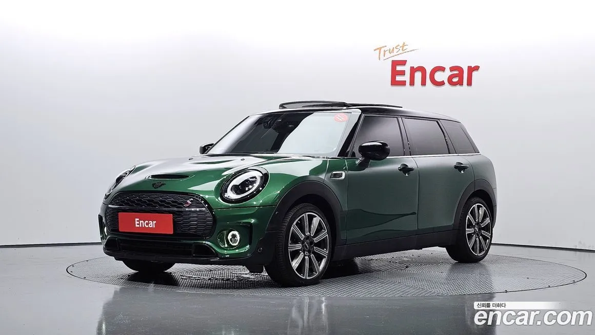 Mini Clubman — фото 1