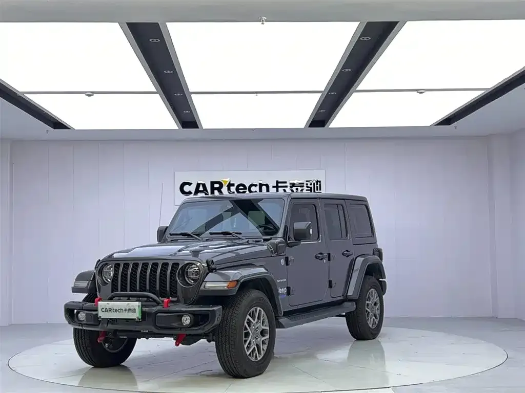 Jeep Wrangler PHEV 2022 из CN, фото 1