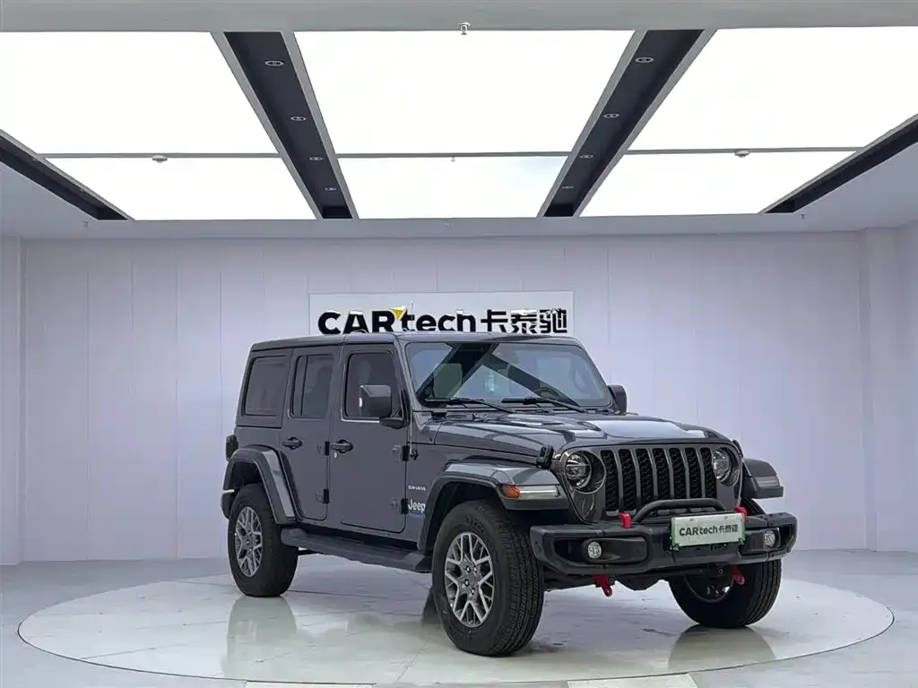 Jeep Wrangler PHEV 2022 из CN, фото 7