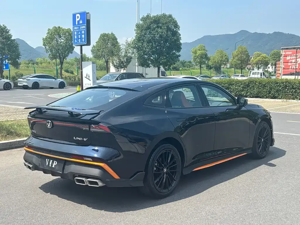 Changan UNI-V 2025 из CN, фото 6