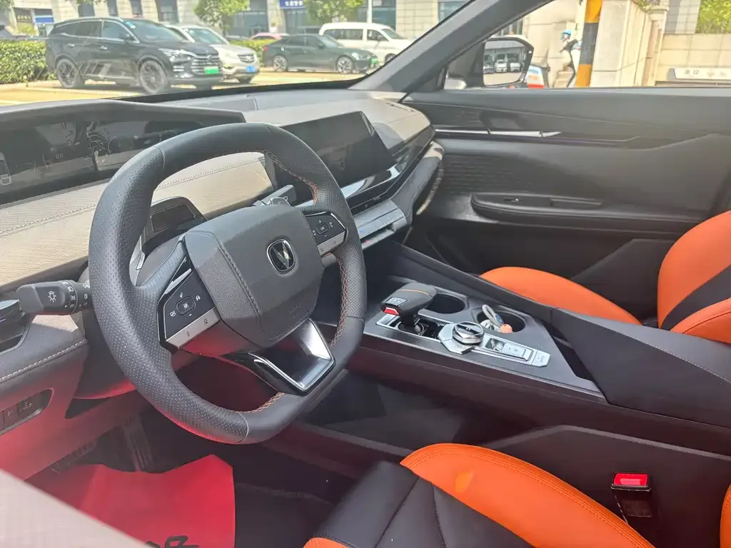 Changan UNI-V 2025 из CN, фото 7