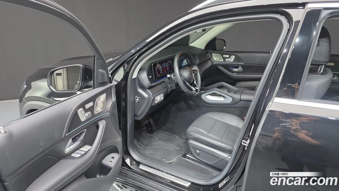 Mercedes-Benz GLE-Class — фото 10