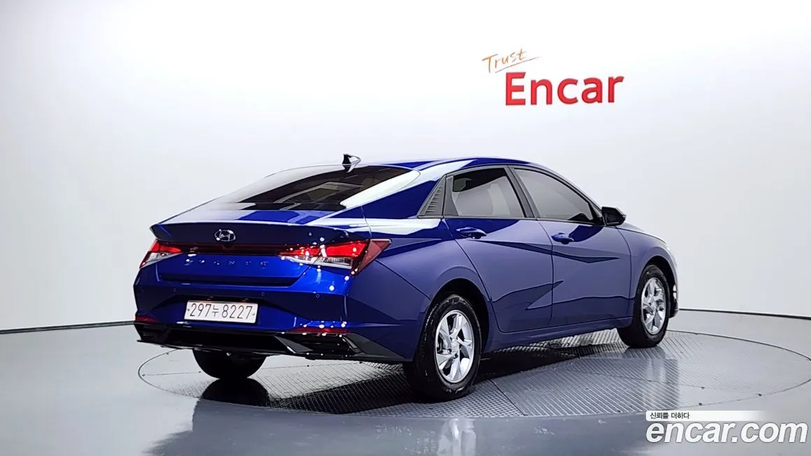 Hyundai AVANTE 2021 из KR, фото 2