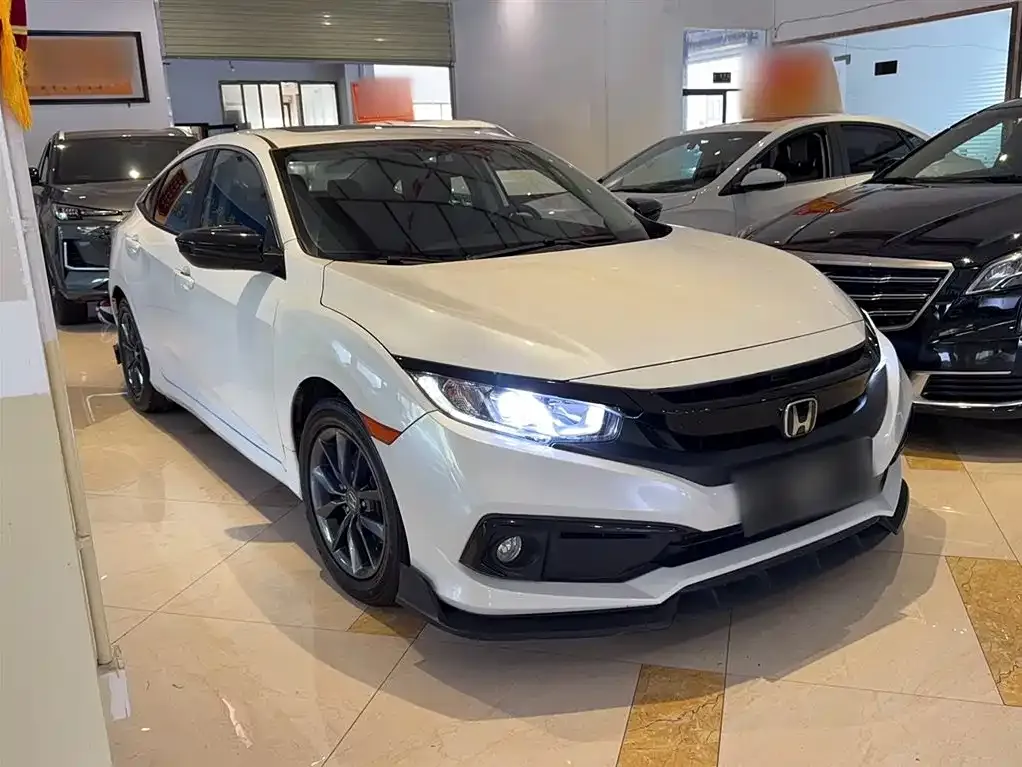 Honda Civic — фото 4
