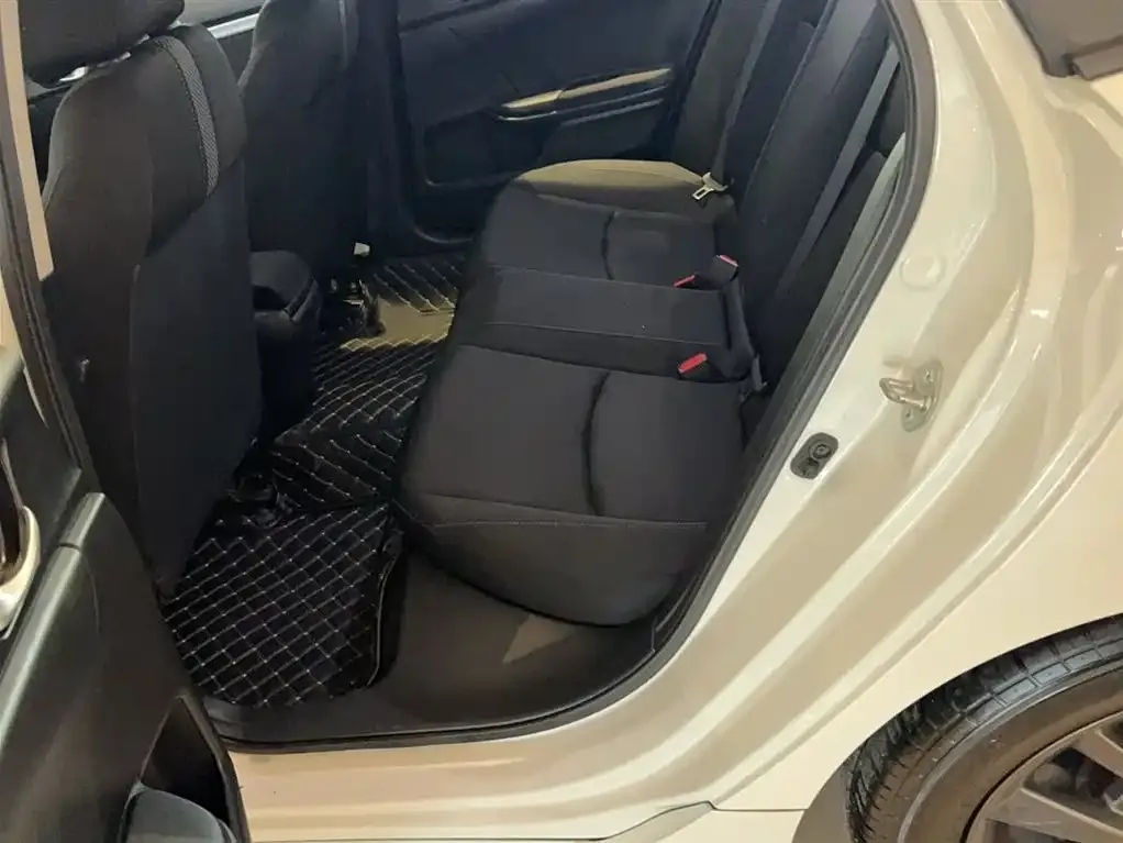 Honda Civic — фото 6