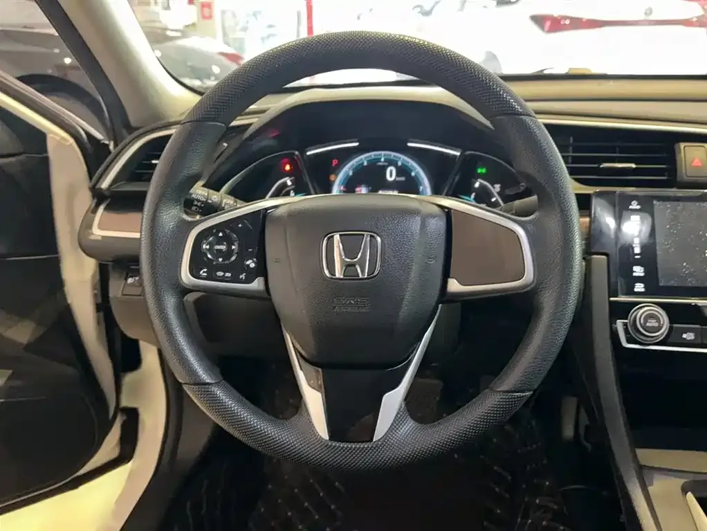 Honda Civic — фото 9