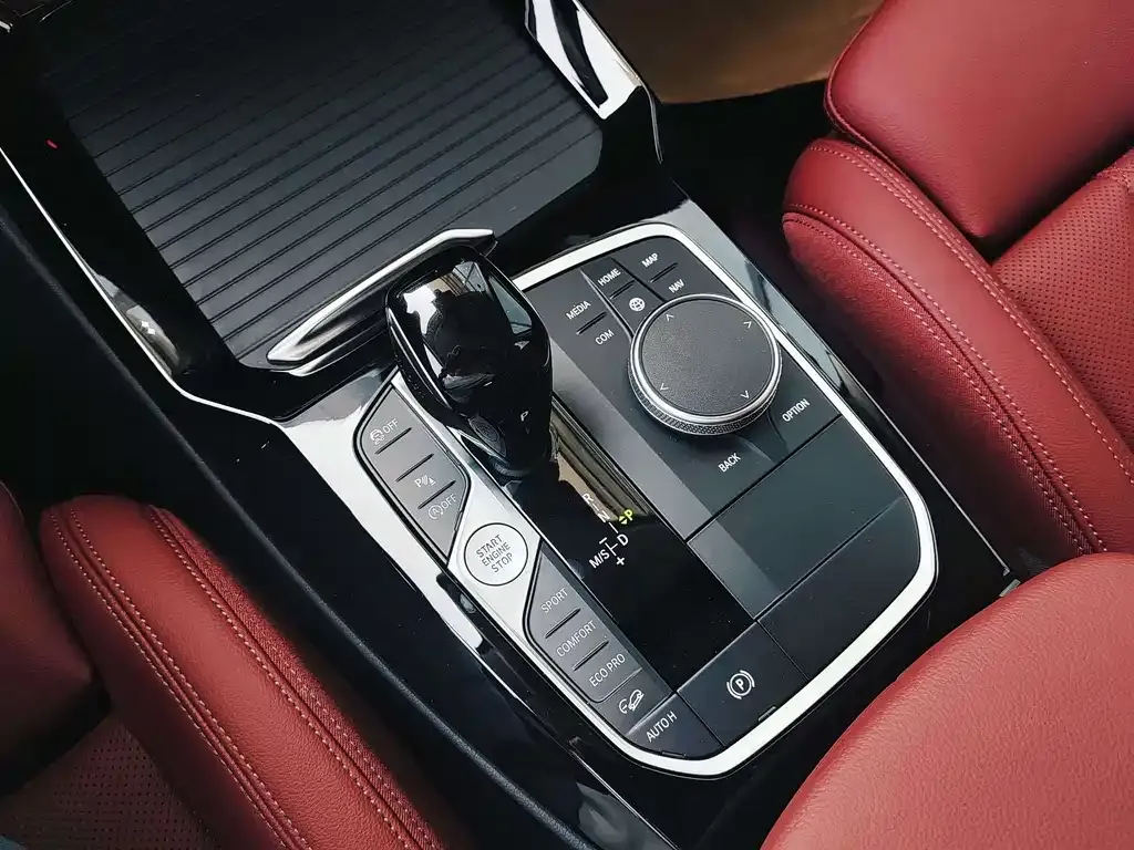 BMW X3 2024 из CN, фото 8