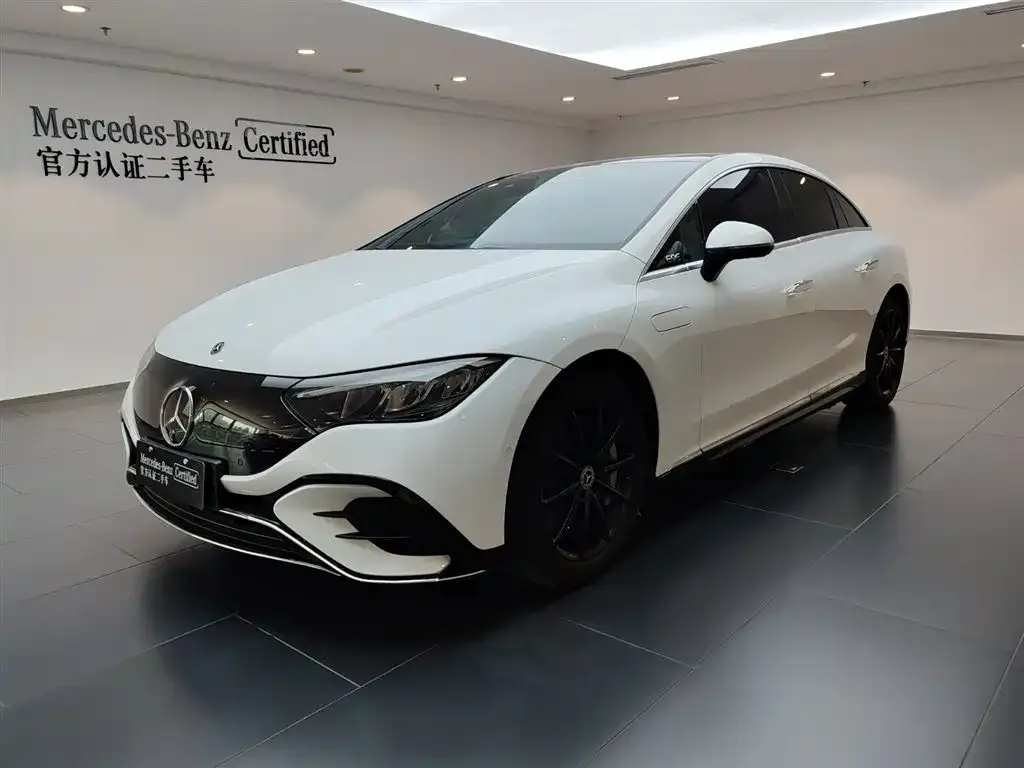 Mercedes-Benz EQE 2023 из CN, фото 1