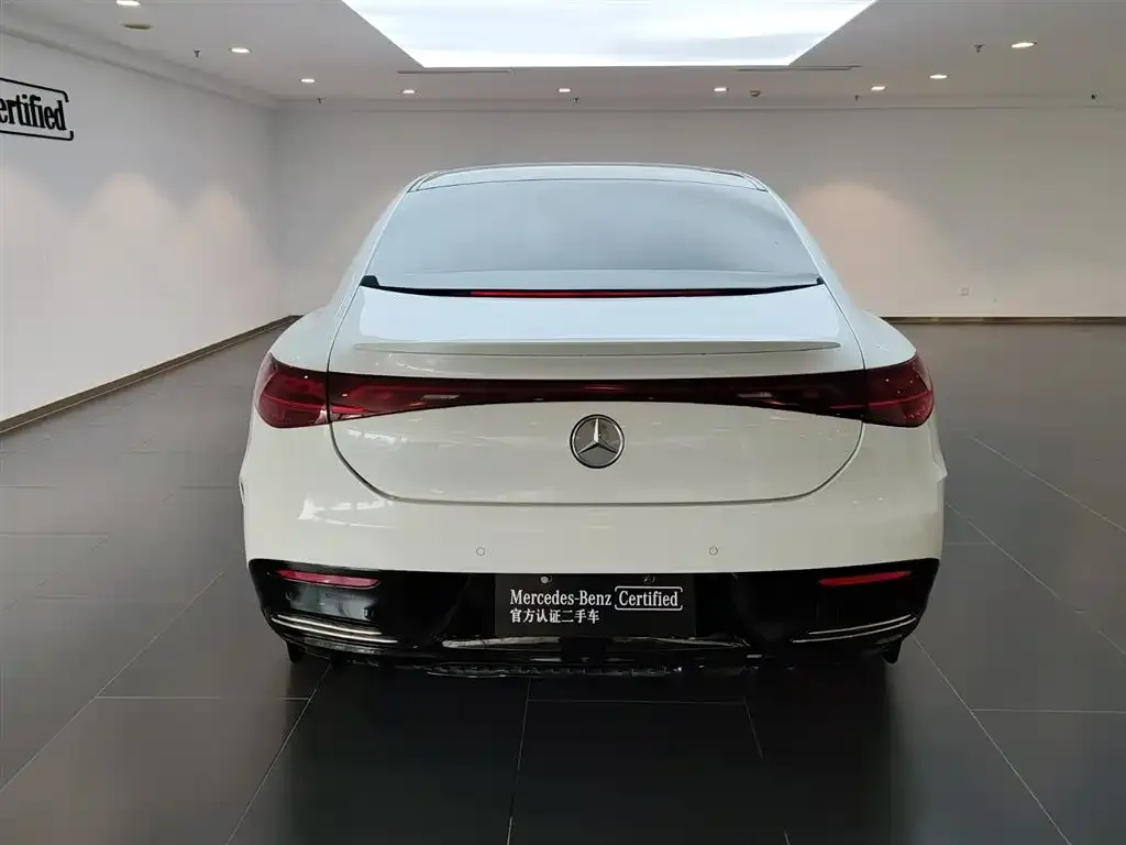 Mercedes-Benz EQE 2023 из CN, фото 3