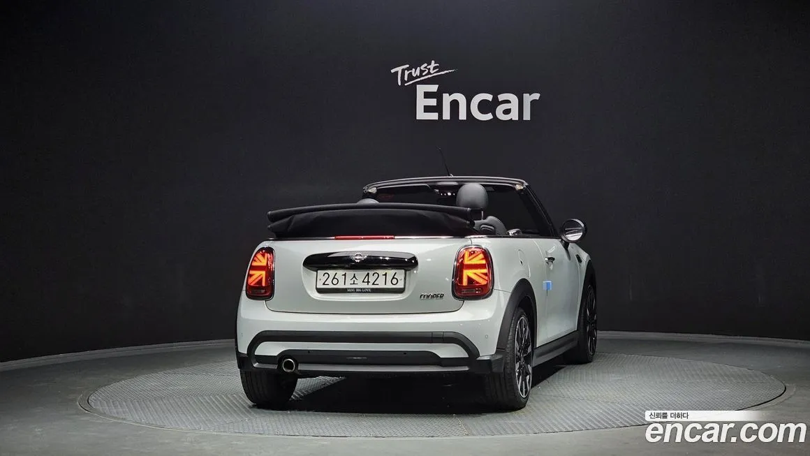 Mini Cooper Convertible 2022 из KR, фото 4