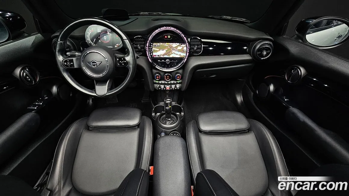 Mini Cooper Convertible 2022 из KR, фото 7