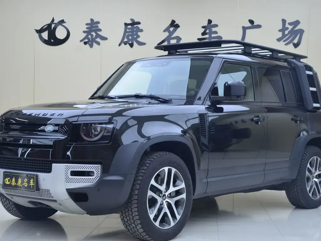 Land Rover Defender — фото 1