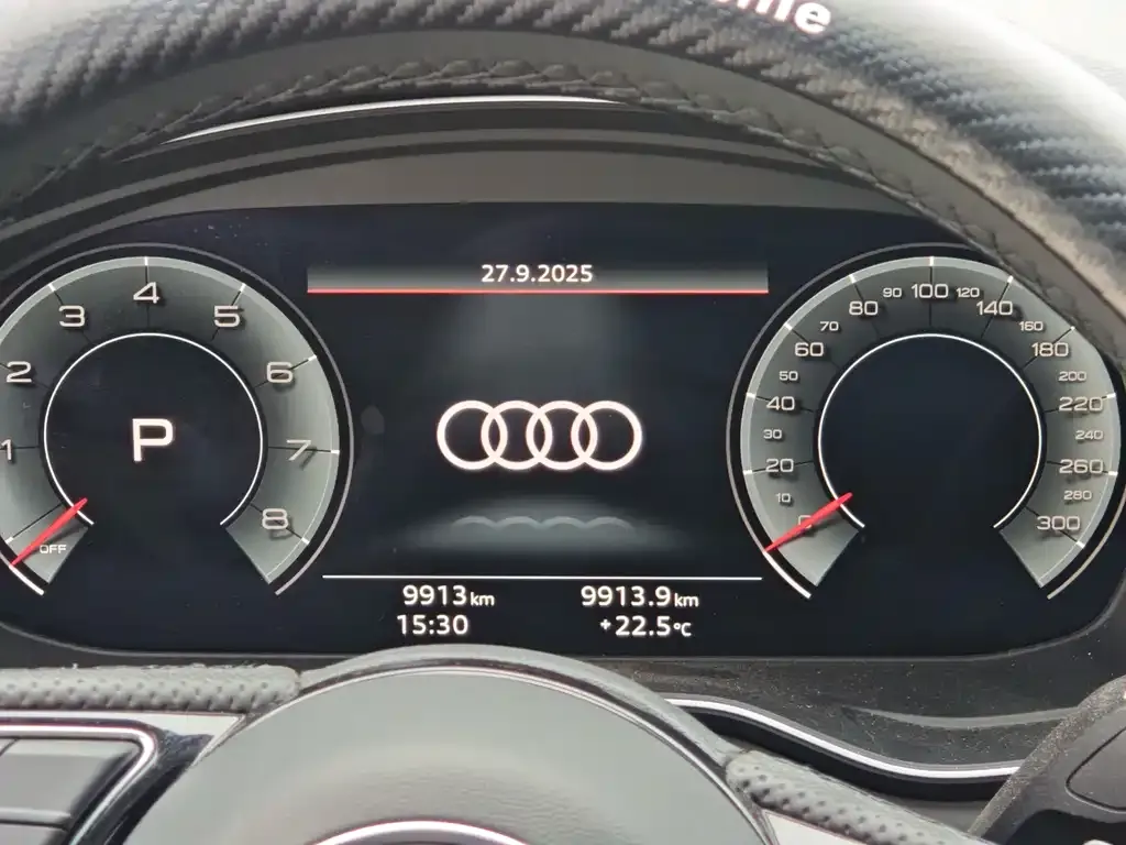 Audi A4L 2024 из CN, фото 8