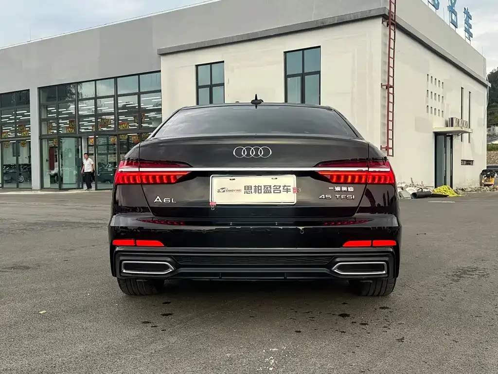 Audi A6L 2021 из CN, фото 10
