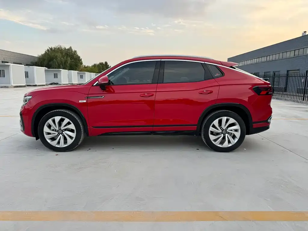 Volkswagen Tayron X 2022 из CN, фото 4
