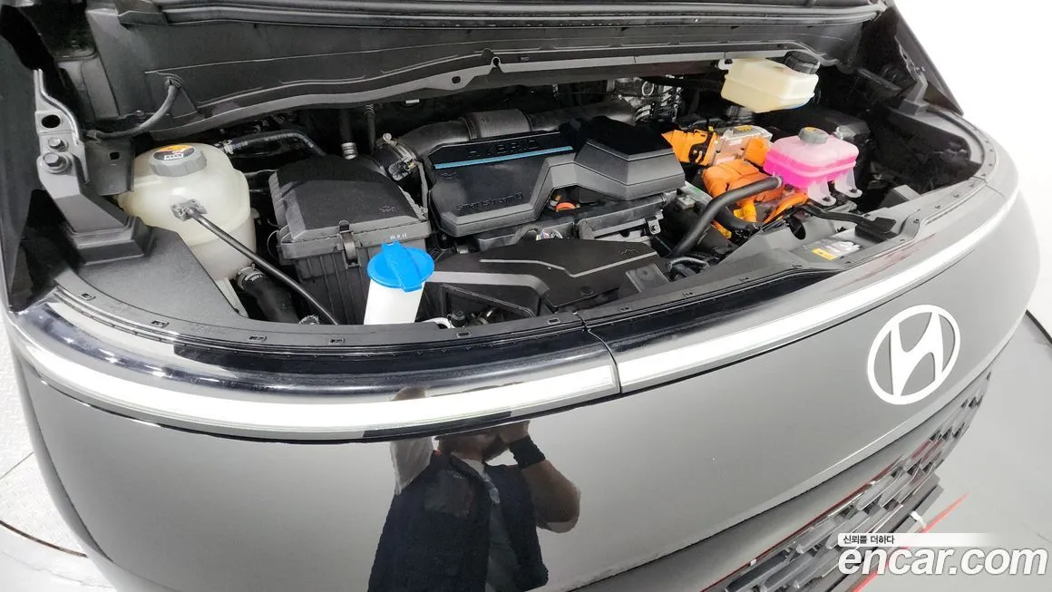Hyundai Staria 2025 из KR, фото 6