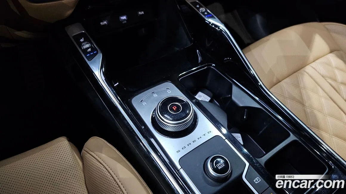 Kia Sorento — фото 9