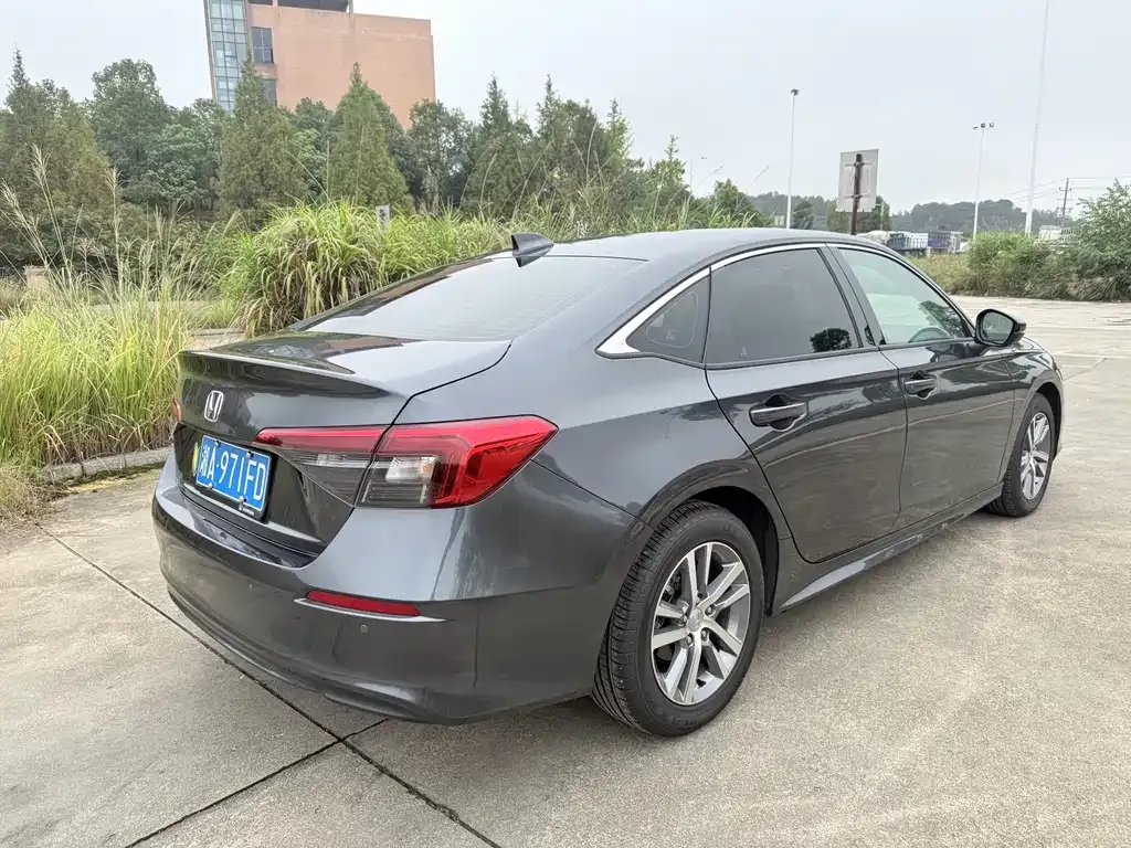 Honda Civic 2024 из CN, фото 4