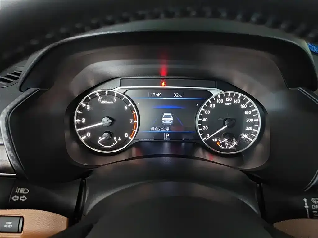 Nissan Teana 2023 из CN, фото 4