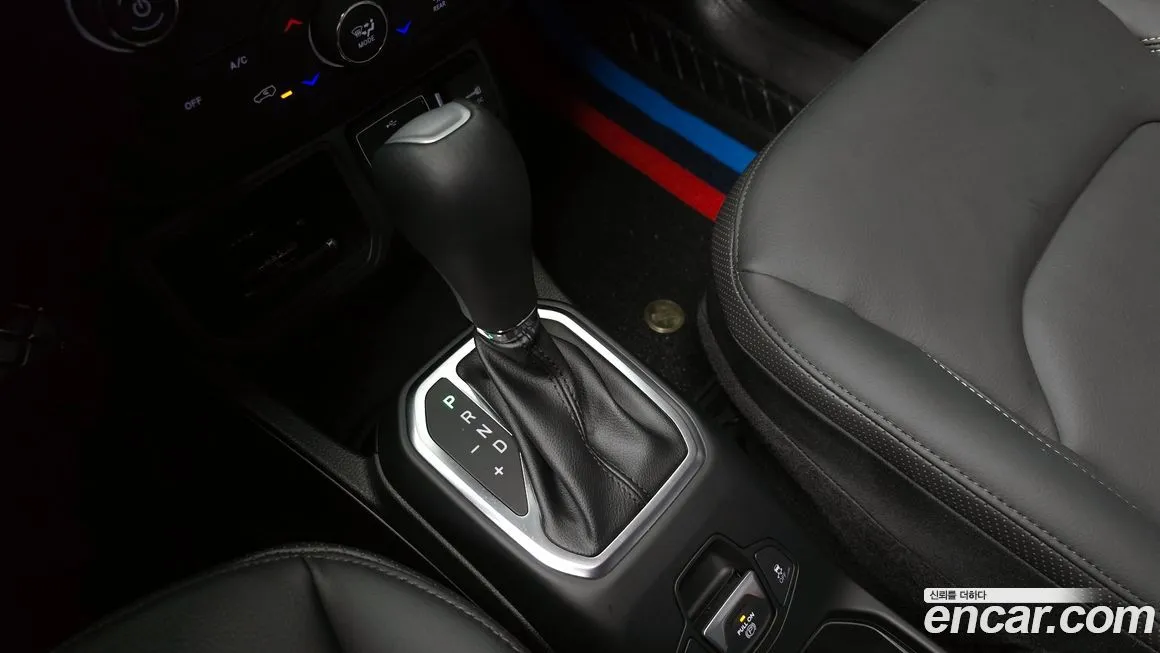 Jeep Renegade 2023 из KR, фото 9