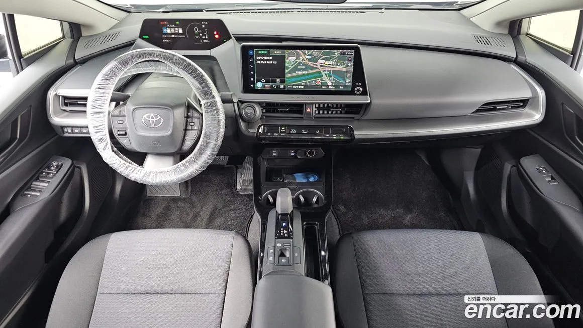 Toyota Prius 2024 из KR, фото 7