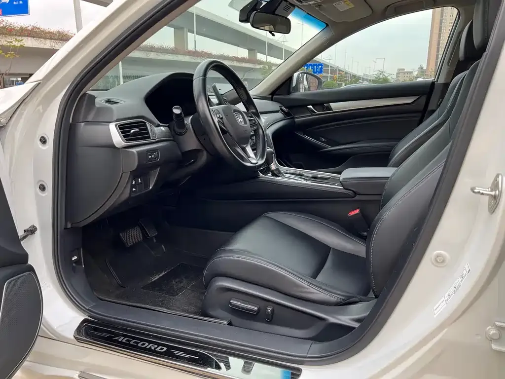 Honda Accord 2021 из CN, фото 9