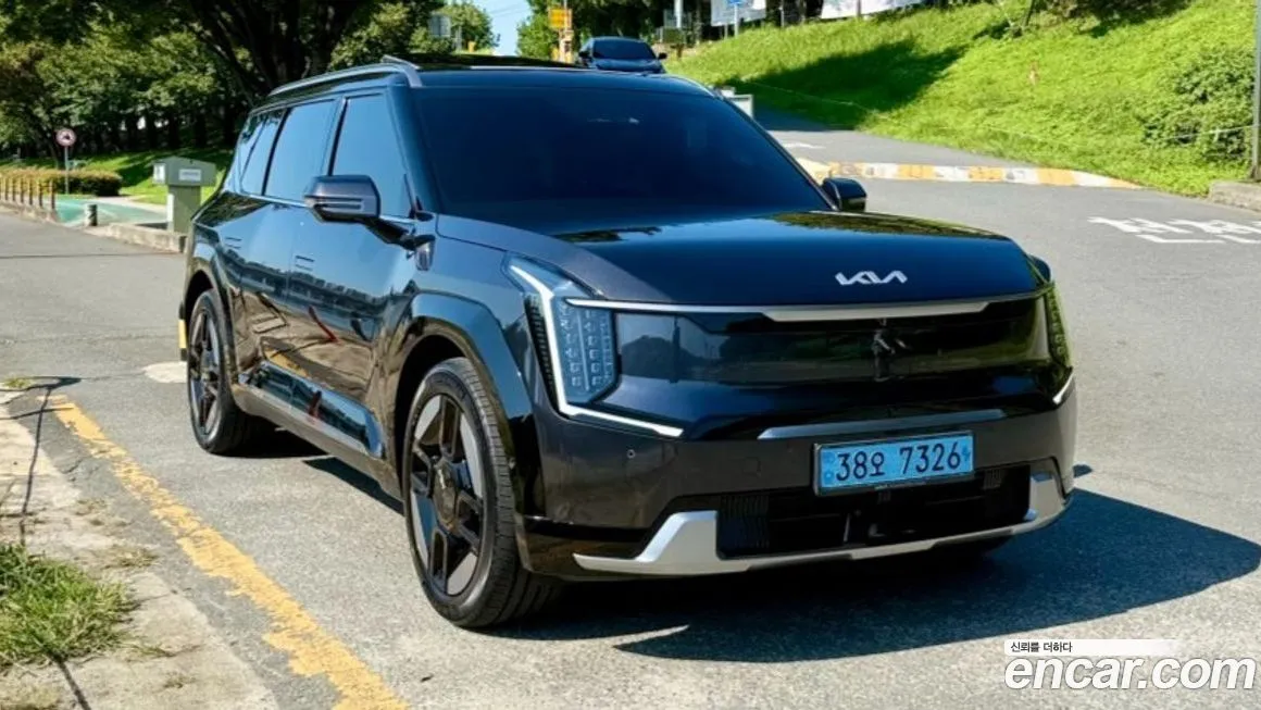 Kia EV9 — фото 3