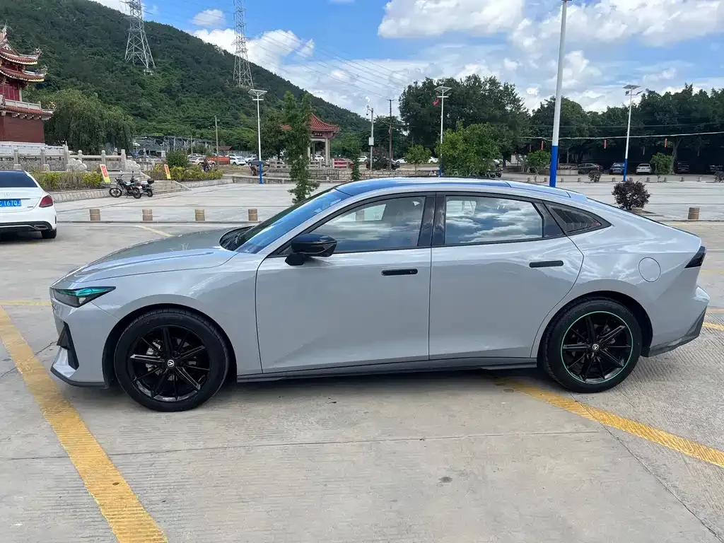 Changan UNI-V 2022 из CN, фото 6