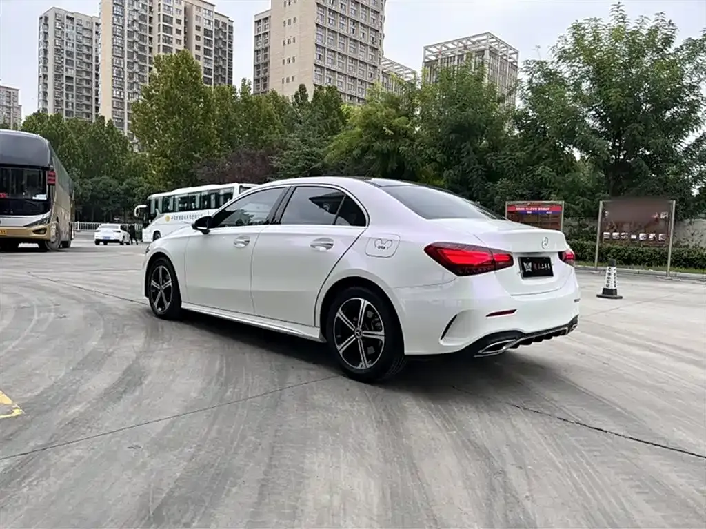 Mercedes-Benz A-Class 2023 из CN, фото 5