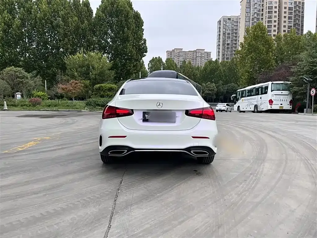 Mercedes-Benz A-Class 2023 из CN, фото 6