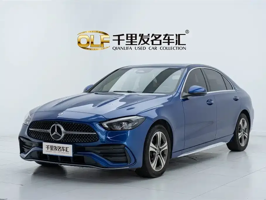 Mercedes-Benz C-Class — фото 1