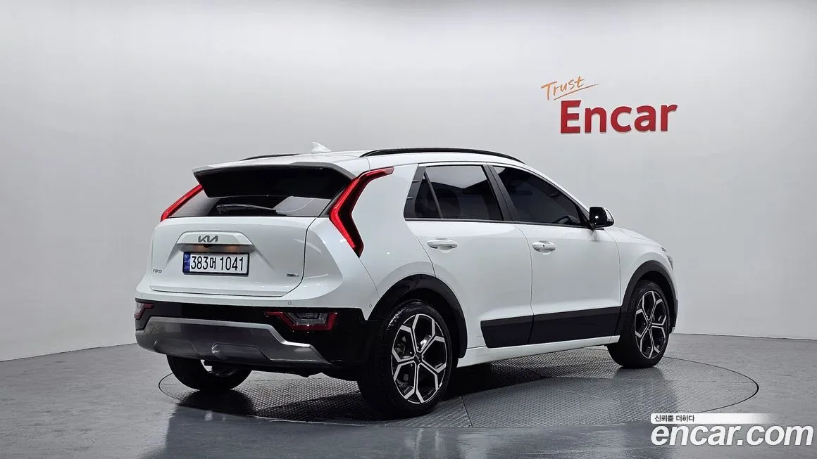 Kia Niro — фото 2