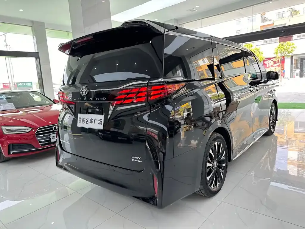 Toyota Alphard 2025 из CN, фото 5