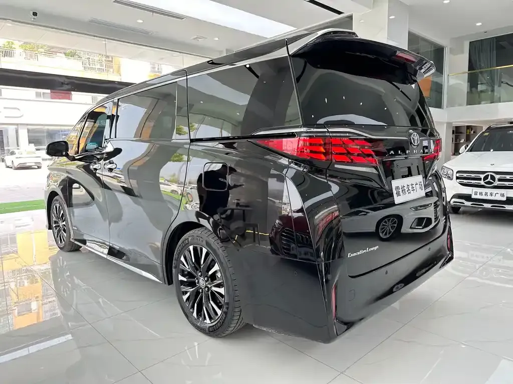 Toyota Alphard 2025 из CN, фото 6