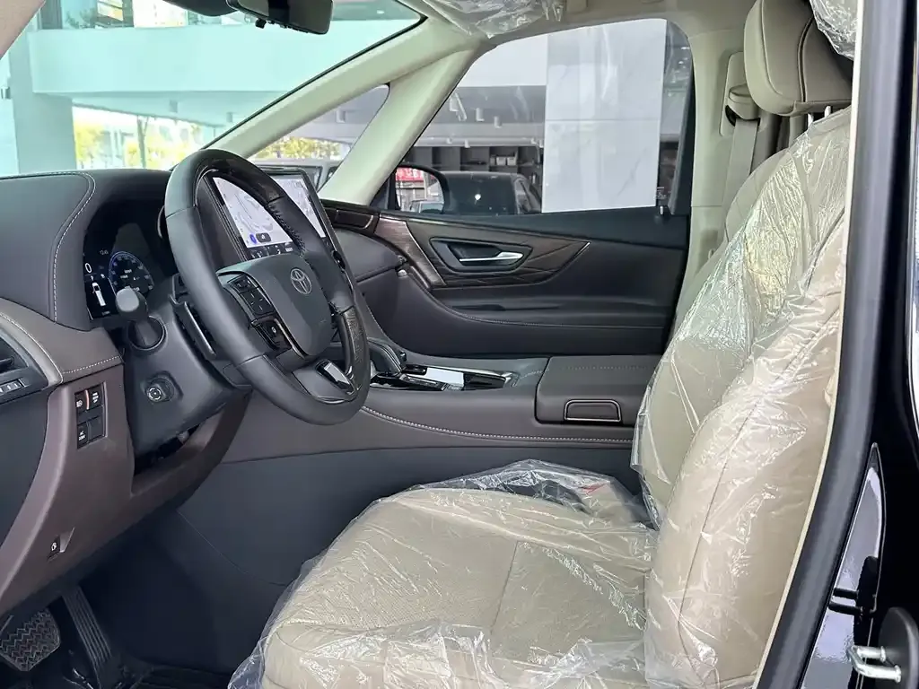 Toyota Alphard 2025 из CN, фото 7