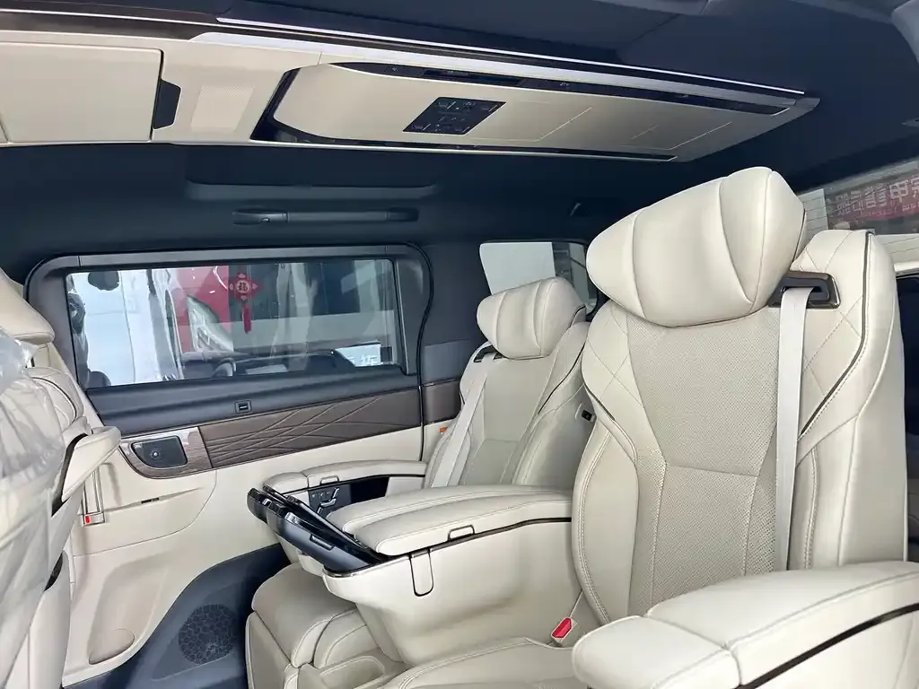 Toyota Alphard 2025 из CN, фото 9