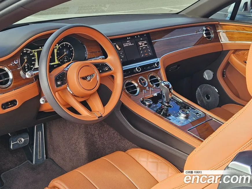Bentley Continental 2022 из KR, фото 7