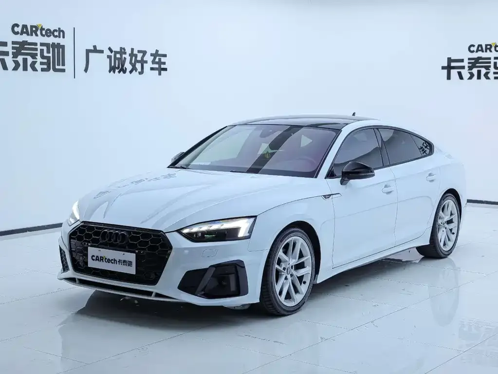 Audi A5 (Import) 2022 из CN, фото 1