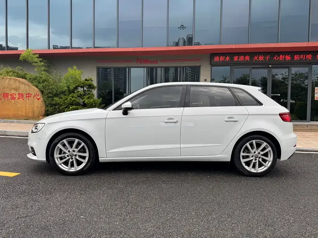 Audi A3 2021 из CN, фото 5