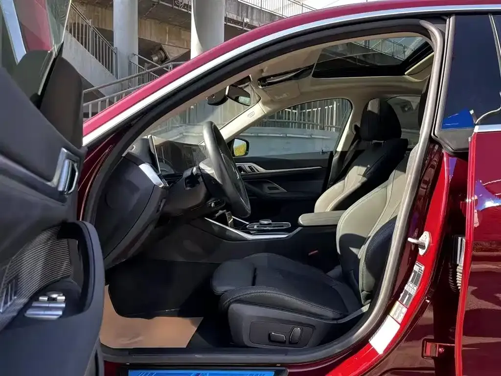 BMW i4 2024 из CN, фото 7