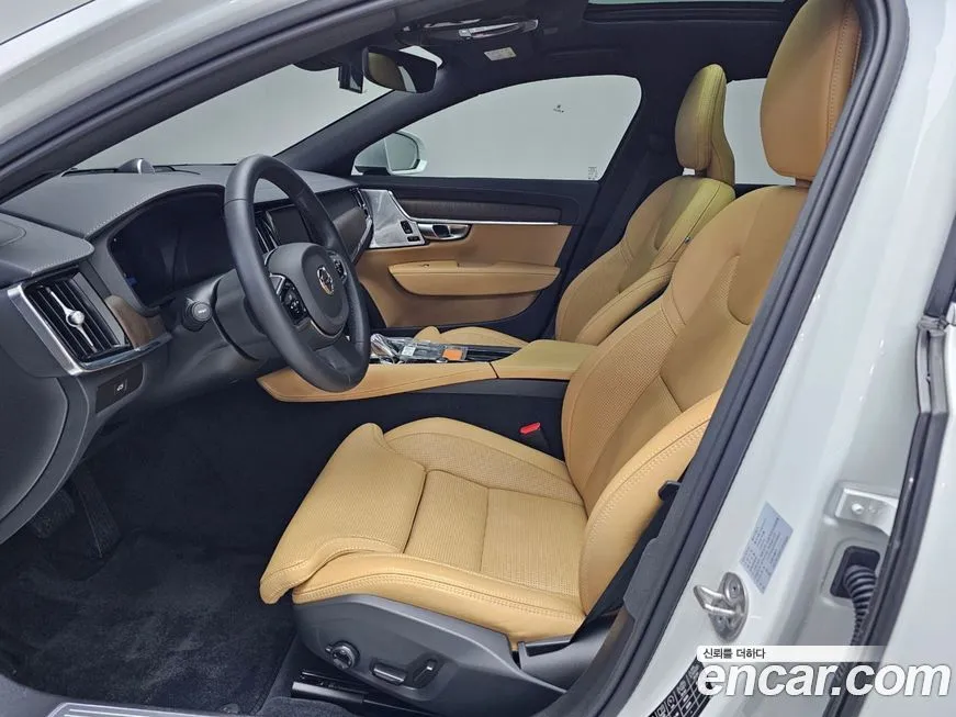 Volvo S90 — фото 10