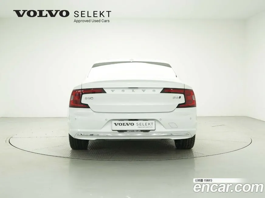 Volvo S90 — фото 3