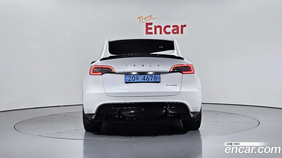 Tesla Model Y 2022 из KR, фото 4