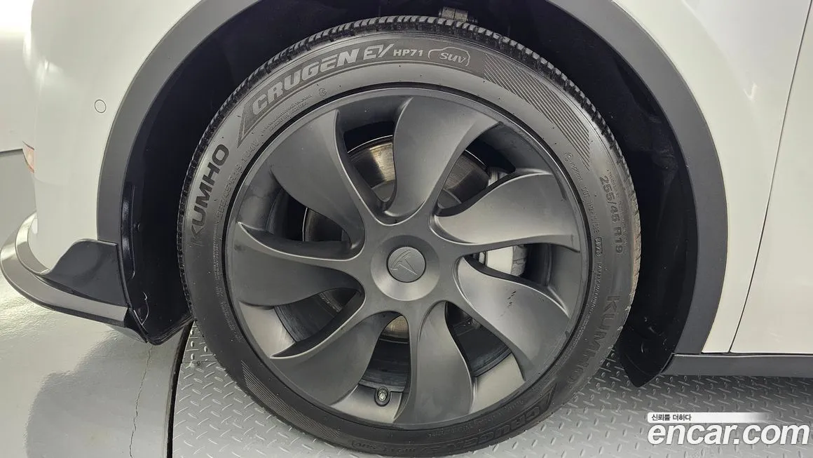 Tesla Model Y 2022 из KR, фото 5